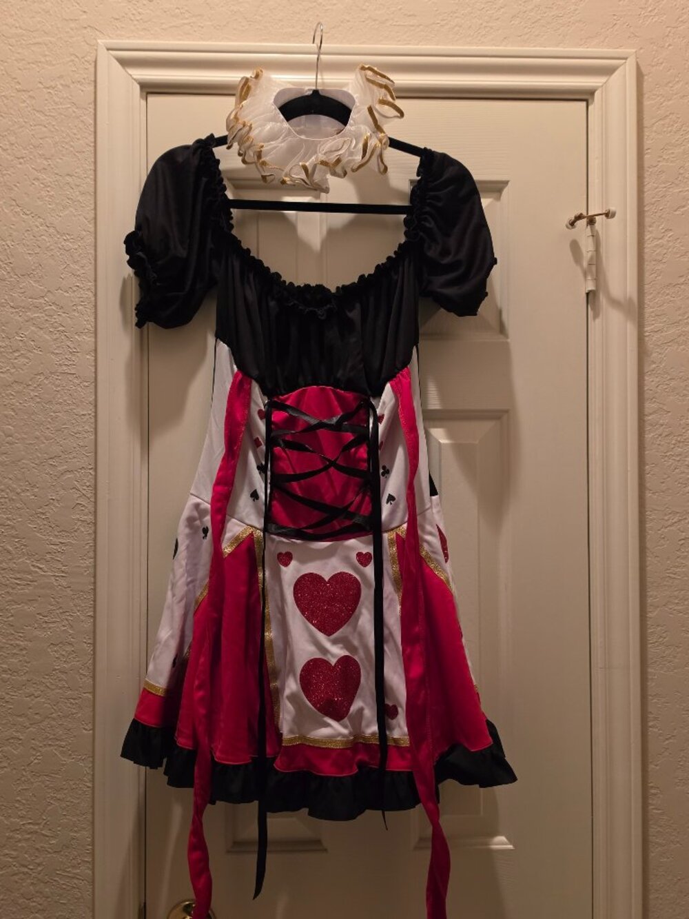 Queen of ❤️ Costume